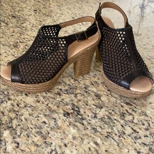 Eric Michael Open Toe Sandal size “39”